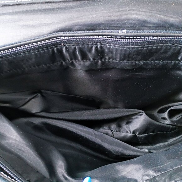 Estée Lauder Soft Black Suede Shoulder Bag Double Silver Ring Detail - Picture 8 of 8